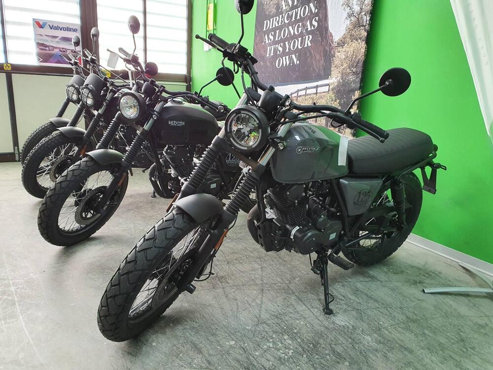 Brixton Motorcycles Cromwell 125 CBS (2021 - 25) (3)