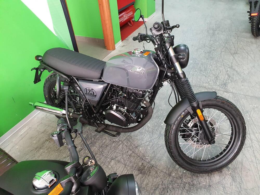Brixton Motorcycles Cromwell 125 CBS (2021 - 25) (2)