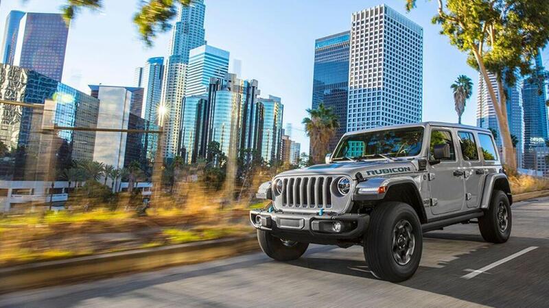 Jeep sempre pi&ugrave; &ldquo;italiana e 4xe&ldquo;: la spina su tutti i SUV del marchio globale di Stellantis