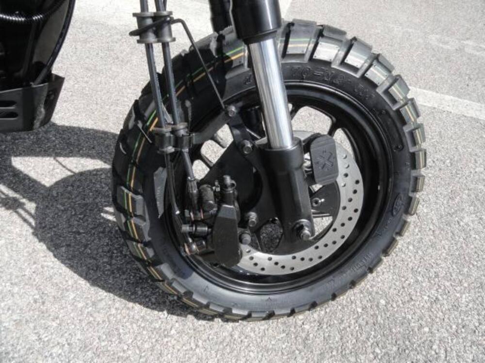 Brixton Motorcycles Crossfire 125 XS (2021 - 25) (9)