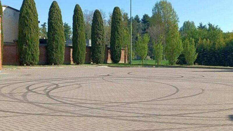 Torino. Traversi con la Porsche al cimitero: &ldquo;a casa mi annoiavo&rdquo; 