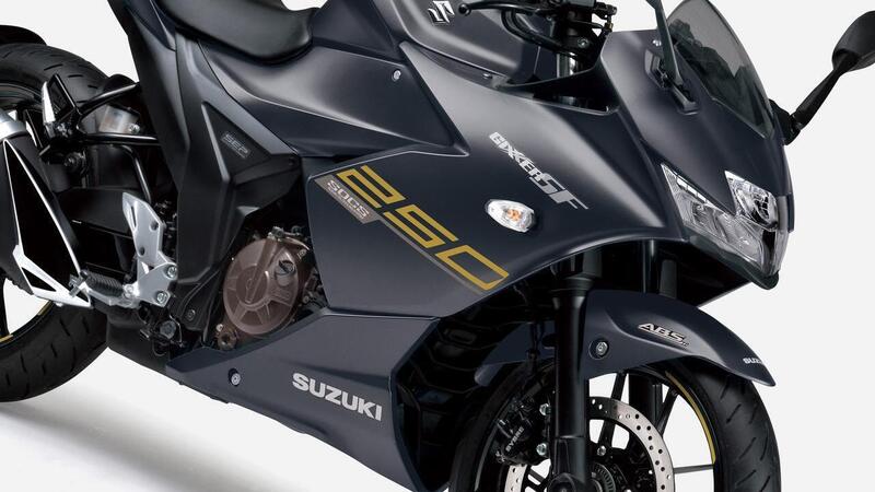 Suzuki Gixxer SF 250, nuove colorazioni per il Giappone