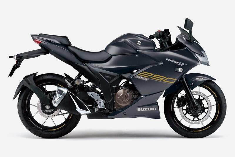 Suzuki Gixxer SF 250, nuove colorazioni per il Giappone