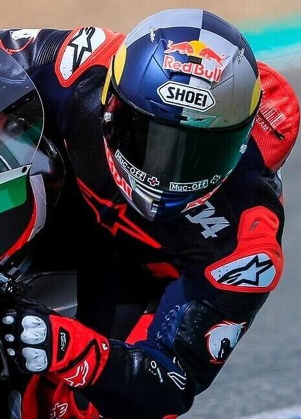 Il mistero dello Shoei in testa a Dovizioso nei test di Jerez con l&#039;Aprilia