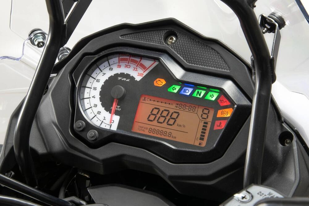 Benelli TRK 502X (2021 - 25) (11)