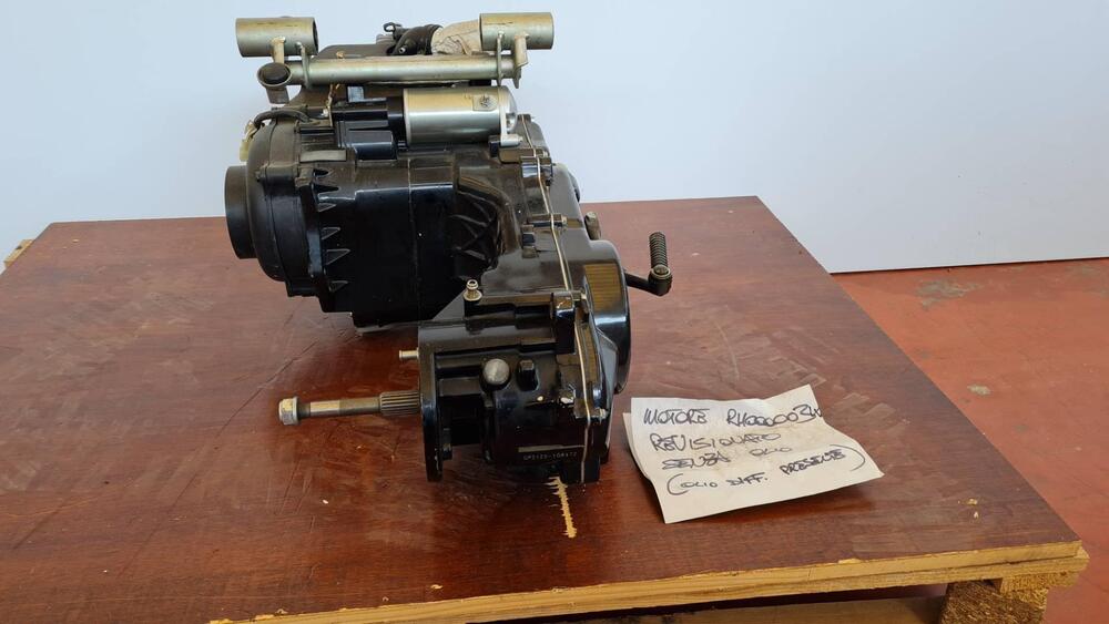 HYOSUNG GPS 125 MOTORE REVISIONATO (2)