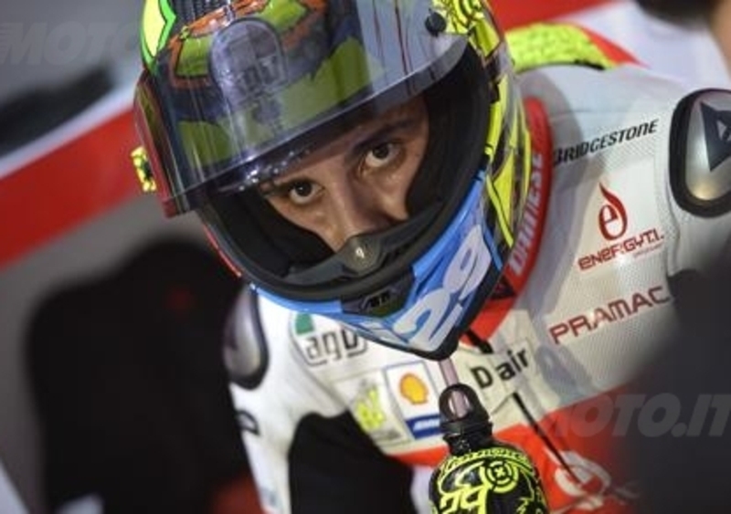 Andrea Iannone da Market2ruote per incontrare i suoi tifosi