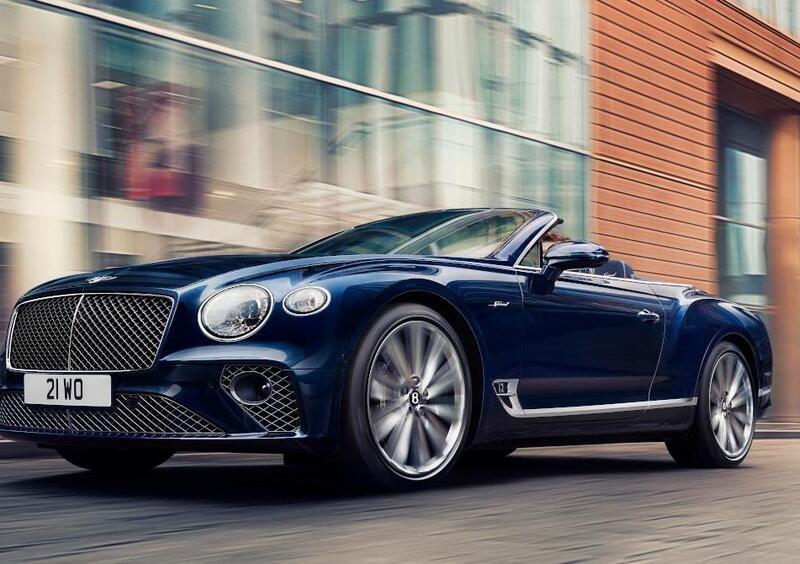 Bentley Continental GT Speed Convertible 2021: oltre 300 Km/h a cielo aperto