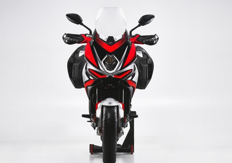 MV Agusta Turismo Veloce 800 Turismo Veloce 800 RC SCS (2021 - 22) (2)