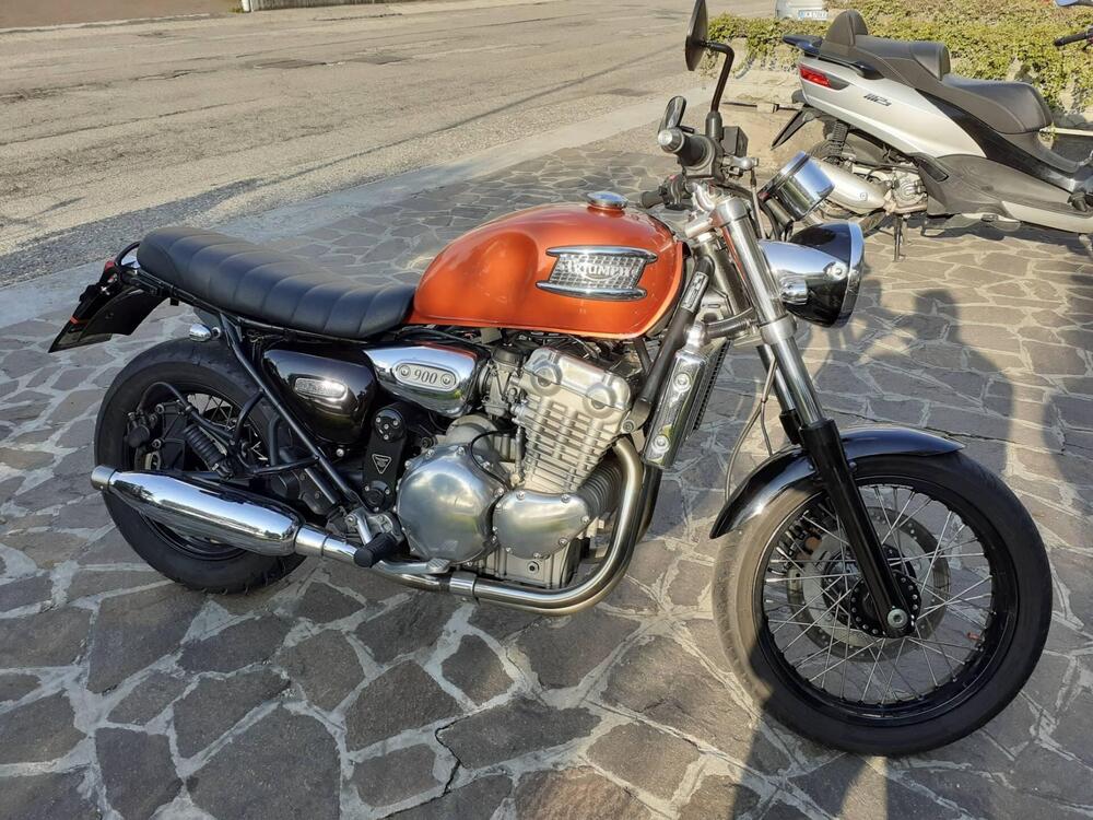 Triumph Thunderbird 900 (1995 - 01) (2)