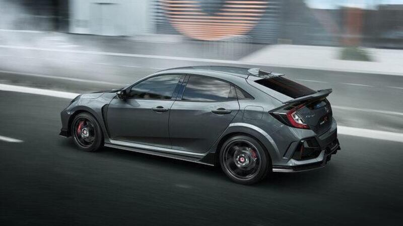 Honda Civic Type R usata o nuova serie Civic 2021? Le prime foto non permettono sentenza