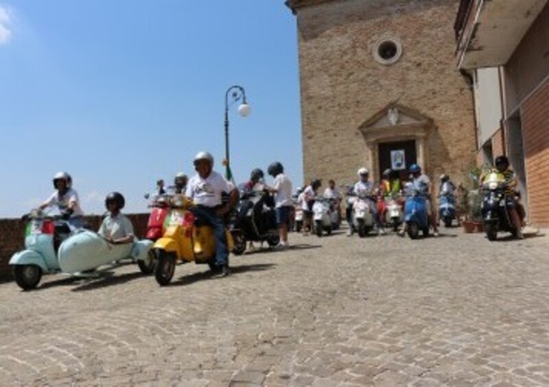 FMI. Il Presidente Copioli scrive alla Vezzali: &quot;Far ripartire il mototurismo&quot;