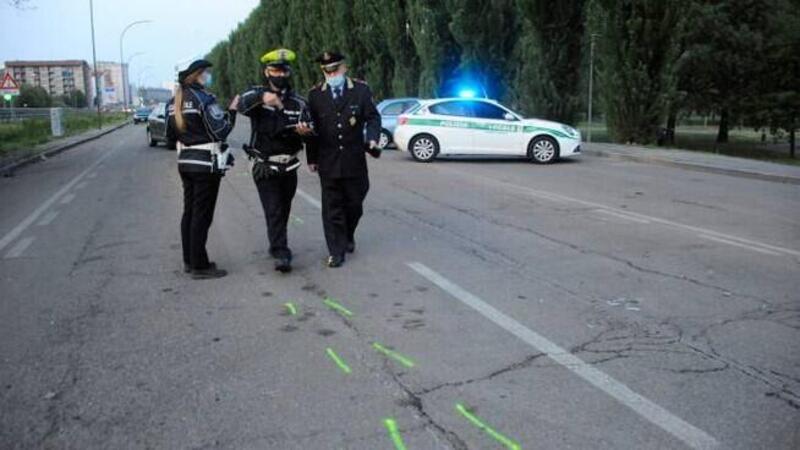 Milano. In scooter con il foglio rosa investe e uccide una ciclista