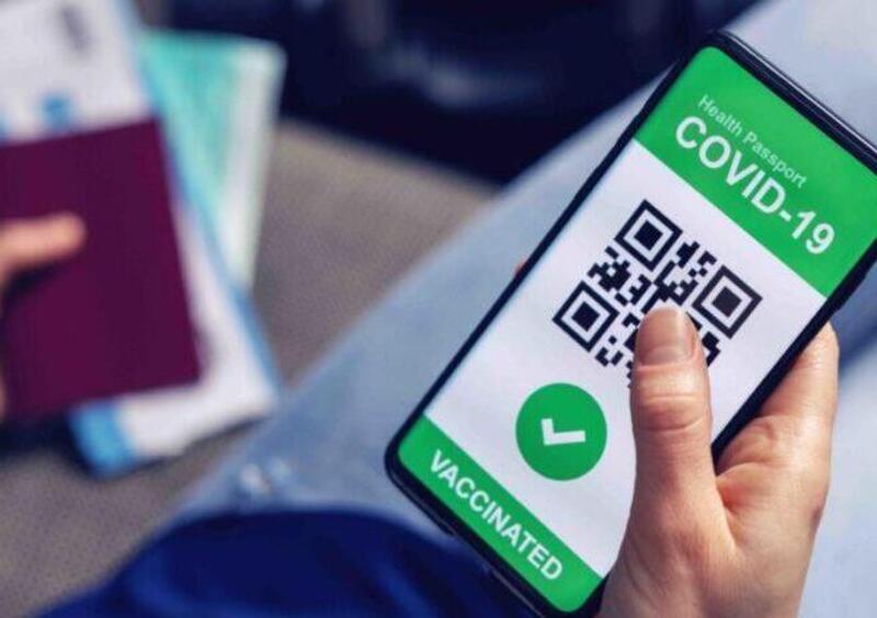 Green pass, come si ottiene e come funziona la carta verde per spostarsi tra regioni 