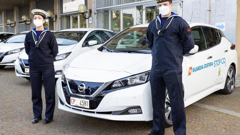 La Nissan Leaf elettrica con le Forze dell&rsquo;Ordine italiane: Guardia Costiera