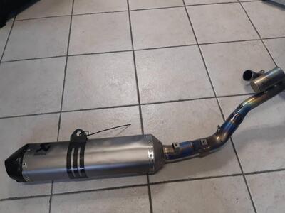 Scarico Akrapovic Husqvarna