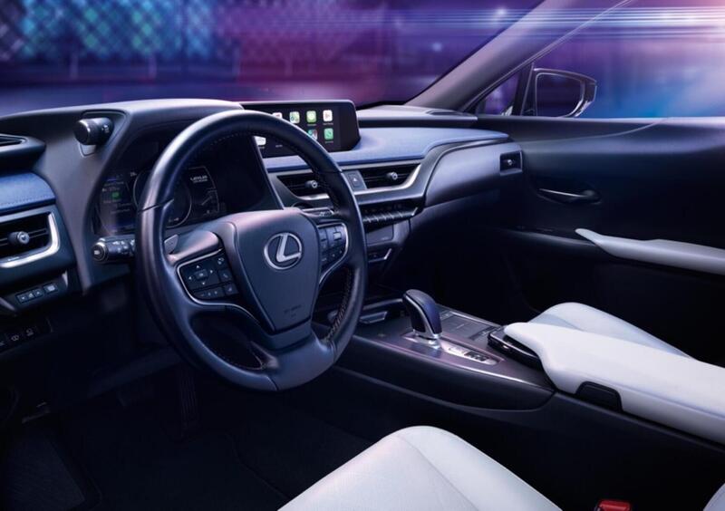 Lexus UX (11)