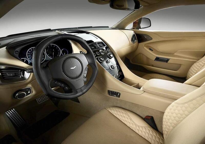 Aston Martin Vanquish (2012-20) (10)