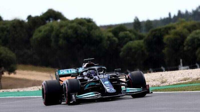 F1, GP Portogallo 2021 FP2: Hamilton al top