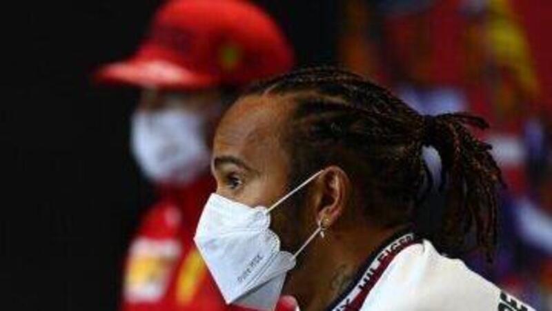 Formula 1, Hamilton: &quot;E&#039; stata una sfida mantenere in pista la macchina&quot;