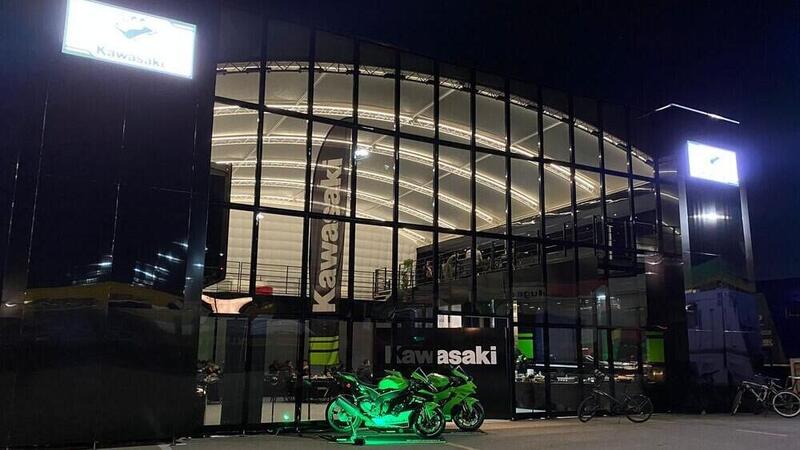 Superbike. Nuova mega hospitality per il Kawasaki Puccetti Racing 