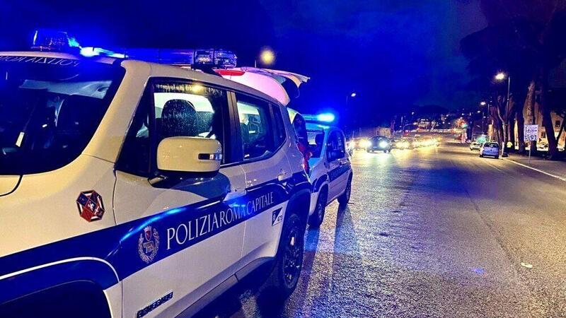 Roma: festa su una Limousine, sanzionati undici giovani per violazione delle norme anti-Covid19