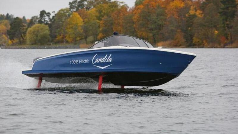 C-7, La barca elettrica che vola con hydrofoil affascina tutti [200K, Schermo Tesla e batteria BMW]