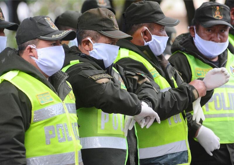 Bolivia, bruciato vivo dalla folla per un furto d&#039;auto