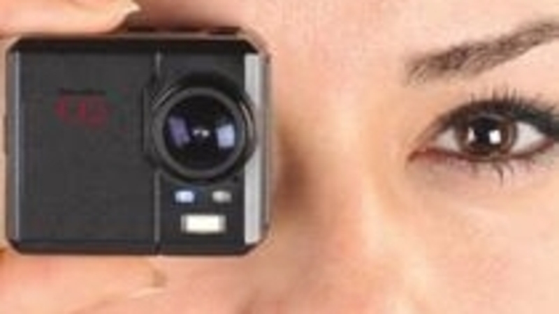 CamOne Tec Infinity, action cam con display