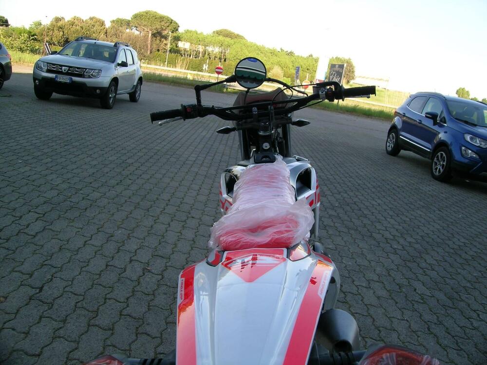 Betamotor RR 50 Enduro (2021 - 26) (4)