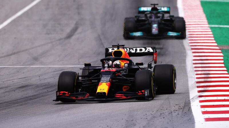 F1, GP Spagna 2021: Red Bull, cos&igrave; vicina, ma cos&igrave; lontana dalla Mercedes