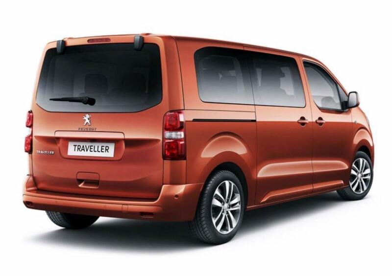 Peugeot Traveller (2016-->>) (6)