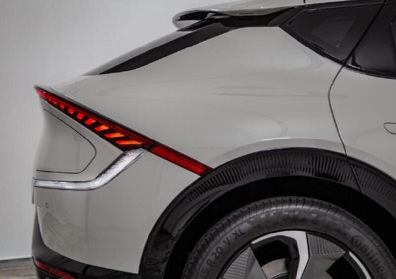 Kia EV6 (2021-->>) (24)