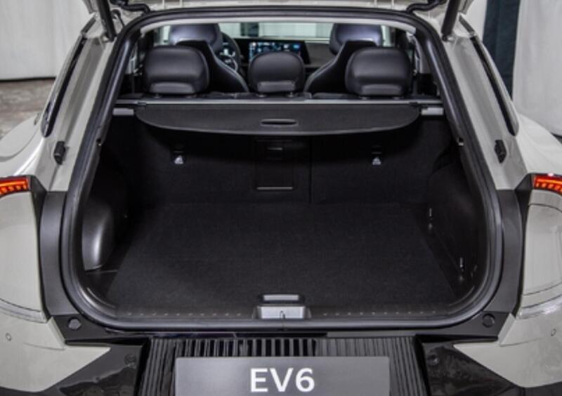 Kia EV6 (2021-->>) (14)