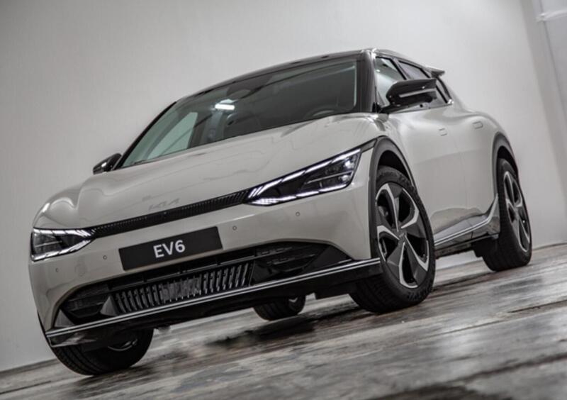 Kia EV6 (2021-->>) (3)