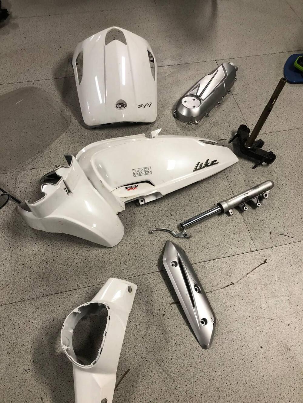 Pezzi in blocco Kymco Like (4)