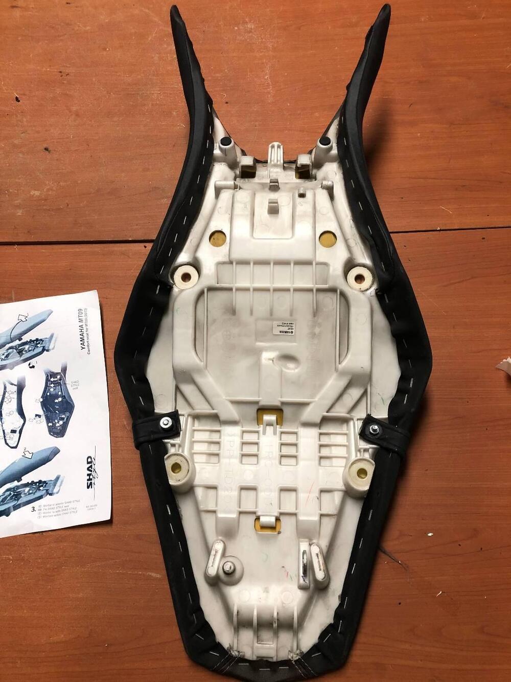 Sella Yamaha MT-09 (2)