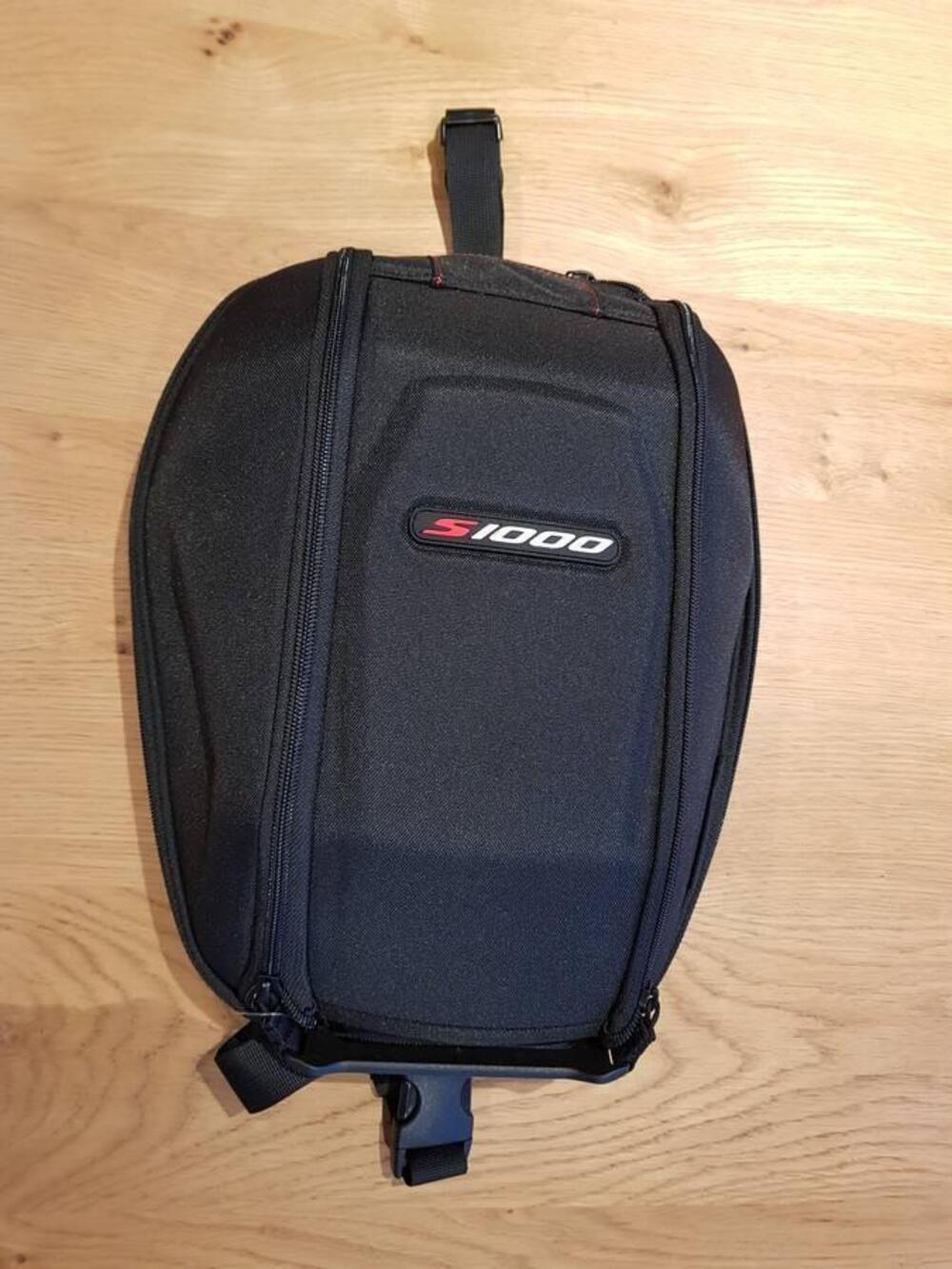 BMW BORSA DA SERBATOIO 10 LITRI