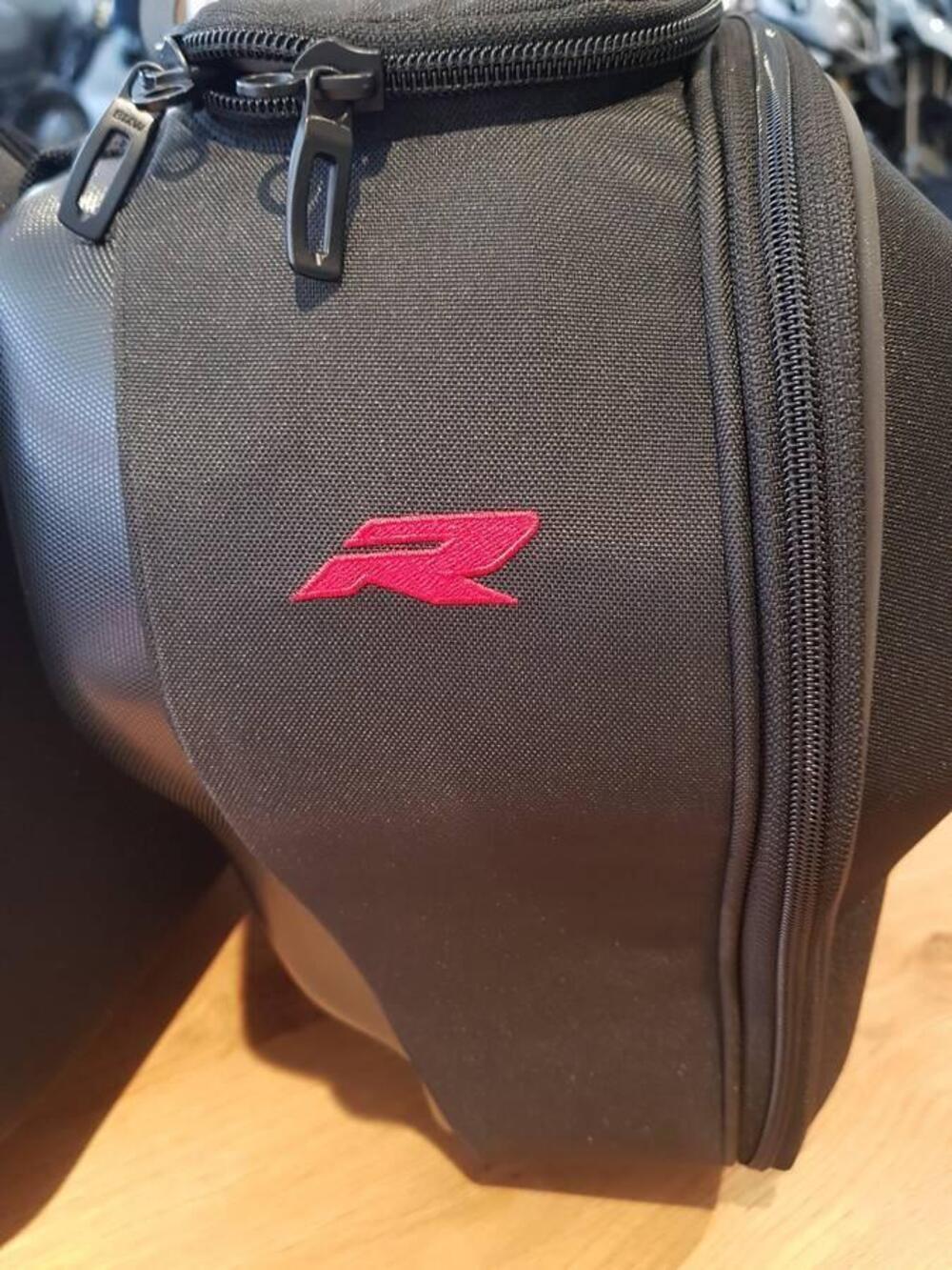 BMW BORSE DA SELLA 21 LITRI (3)