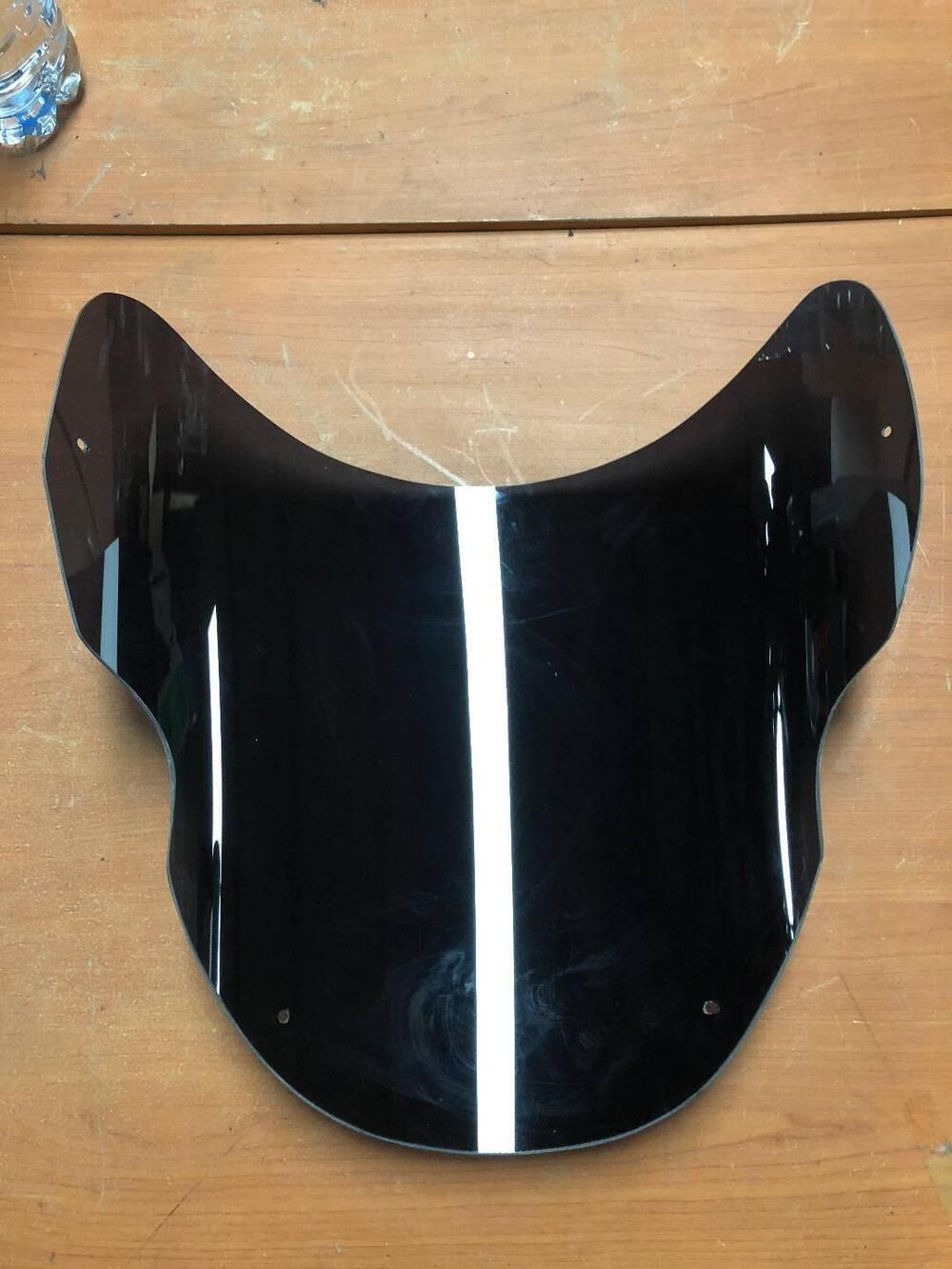 Cupolino nero plexygas da adattare . (2)