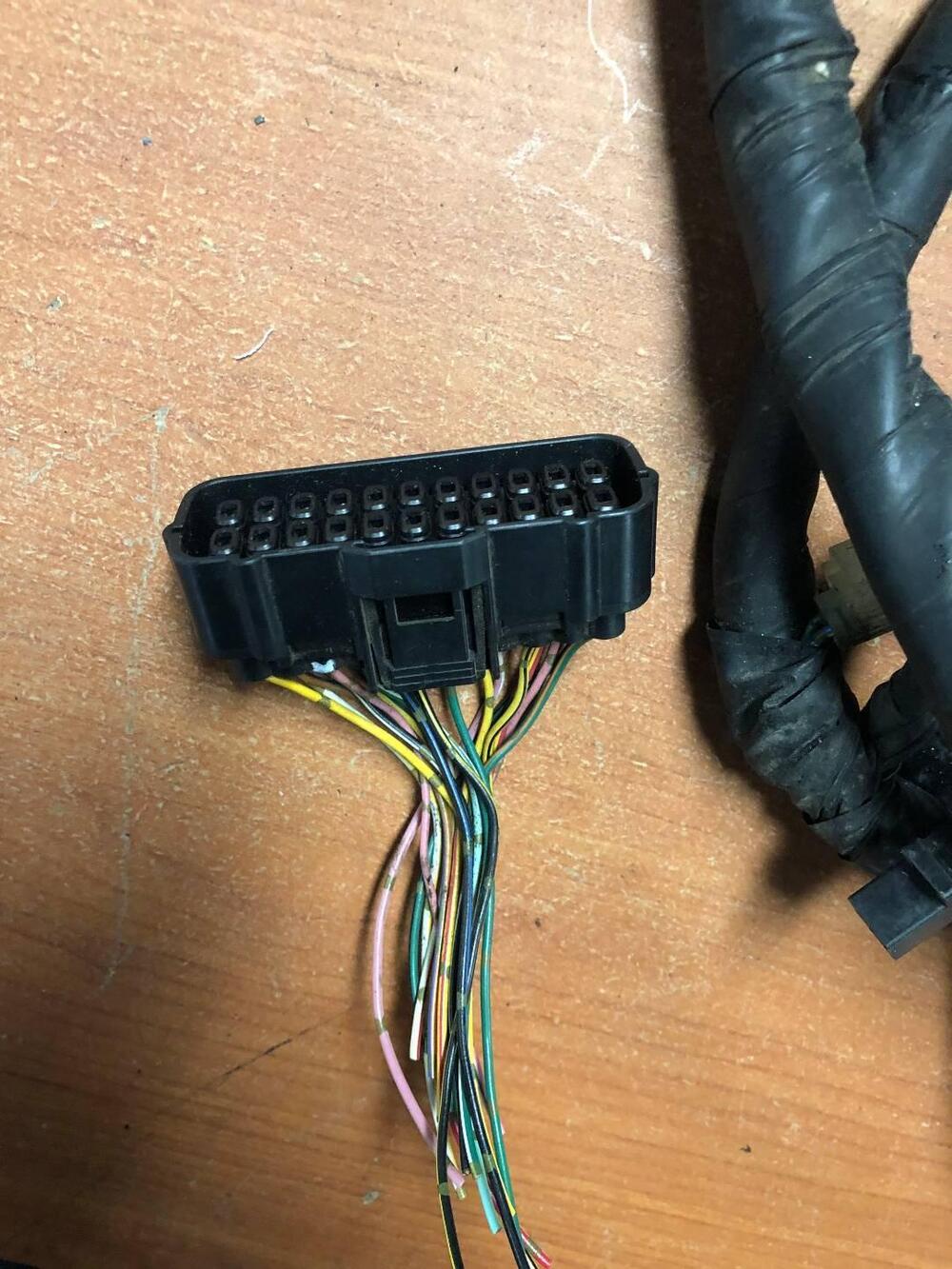 Impianto elettrico Honda VTR 1000 F '02-'06 (3)