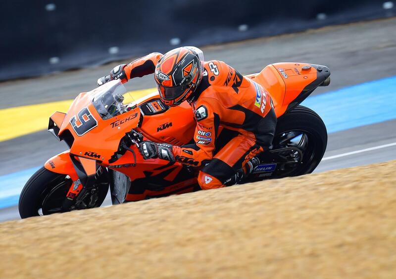 MotoGP 2021. GP di Francia. Danilo Petrucci &egrave; il pi&ugrave; veloce del warm up