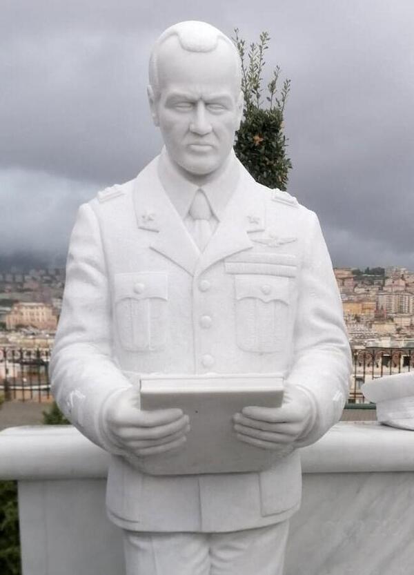 La statua di Giorgio Parodi &egrave; &quot;troppo fascista&quot;, i veri fascisti per&ograve; sono i progressisti che si lamentano