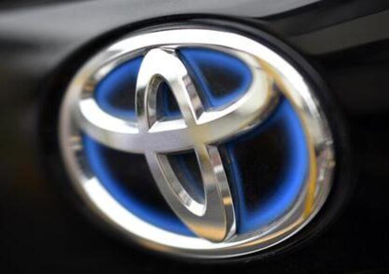 Toyota negli USA punta ancora sull&#039;endotermico (ibrido)