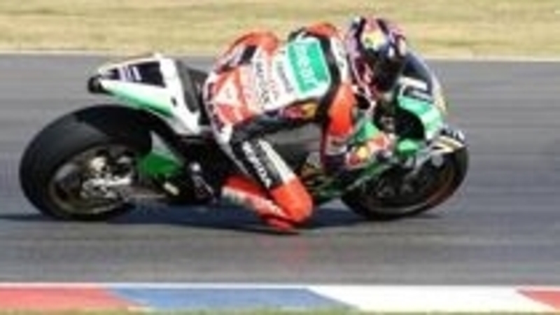 Bradl &egrave; il pi&ugrave; veloce dei test nel nuovo circuito argentino