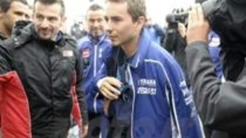 Lorenzo, il chirurgo aveva sconsigliato di correre ad Assen