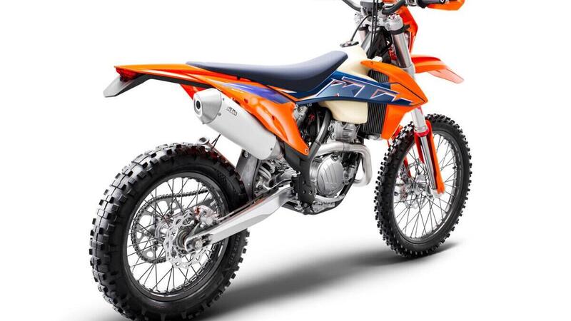 KTM, &egrave; pronta la gamma Enduro EXC e EXC-F 2022. I prezzi e le novit&agrave;