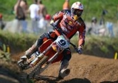 MX, De Dycker e Herlings aprono il GP in Lettonia