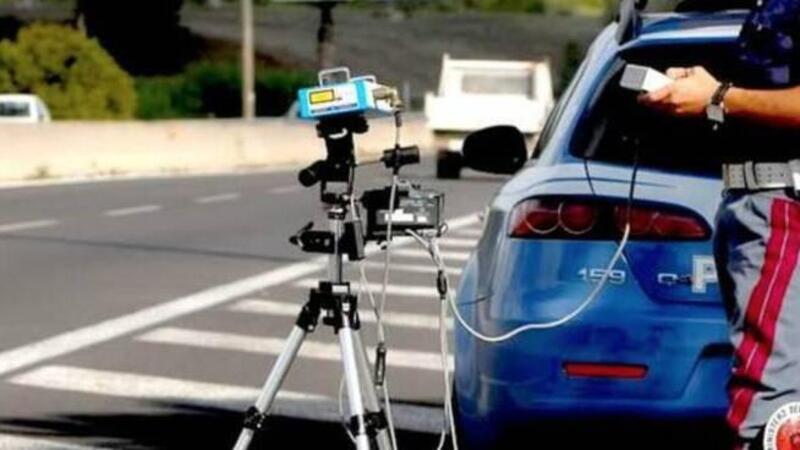 Beccati dall&#039;autovelox a 287 km/h sulla A33 (Asti-Cuneo) in Ferrari: la multa &egrave; di...