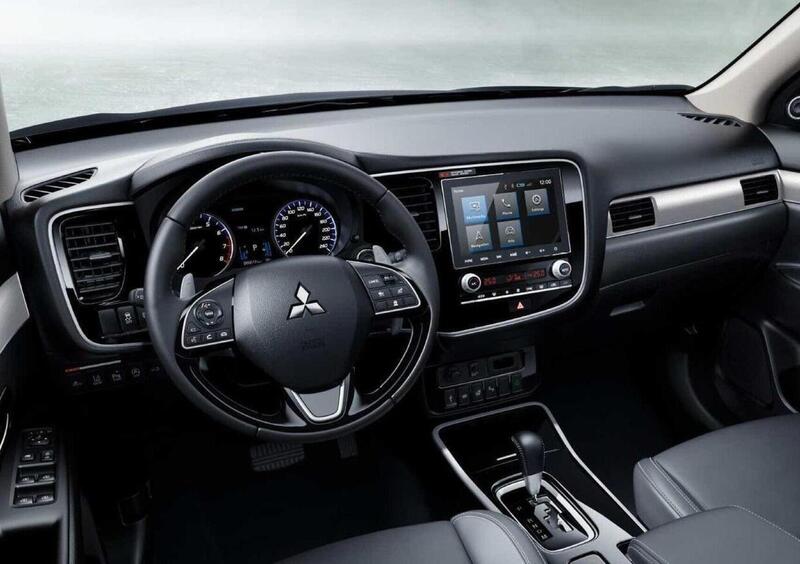 Mitsubishi Outlander (2012-22) (9)